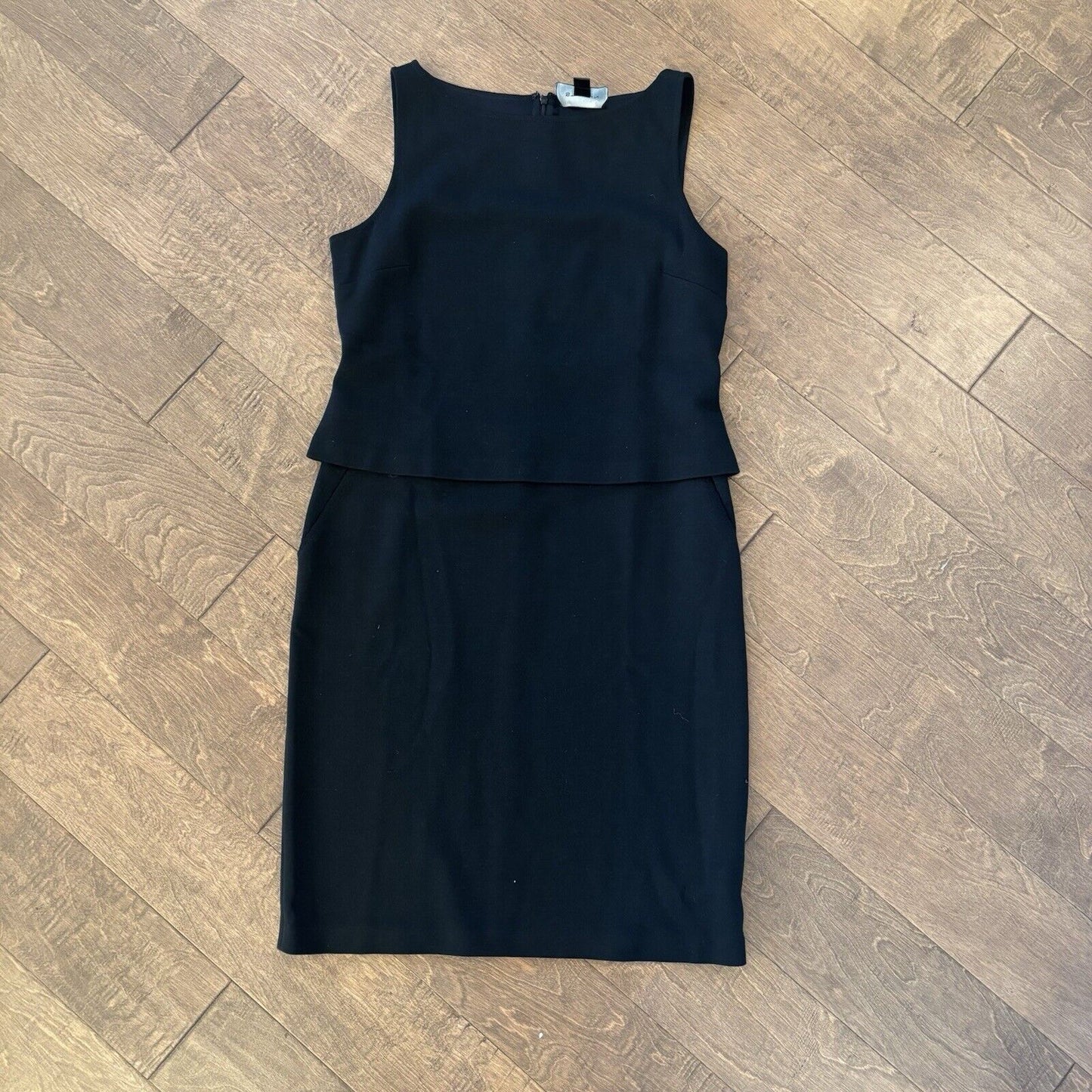St John Boutiques Black Wool and Rayon Sleeveless Layered Dress Size 12 Lined