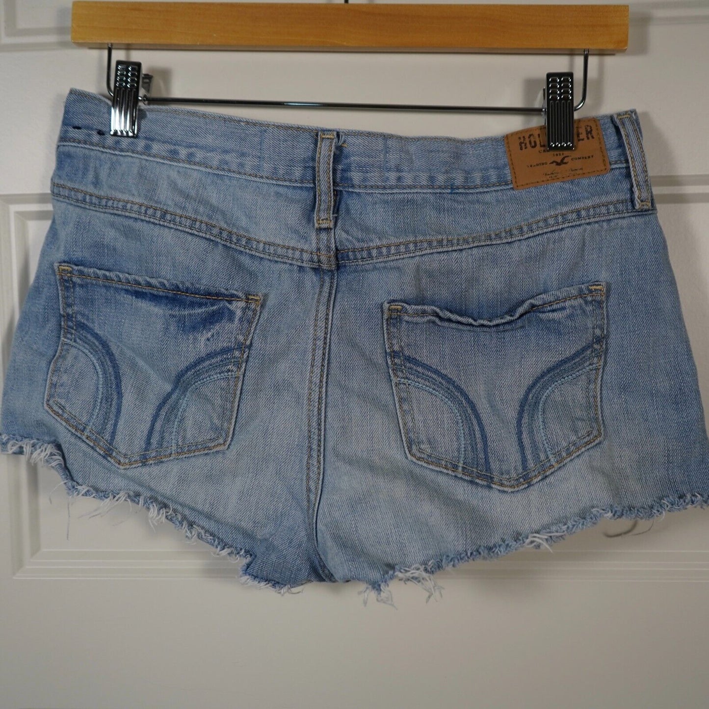 Hollister Juniors 28 Embellished Embroidered Tribal Fringed Jean Shorts Boho