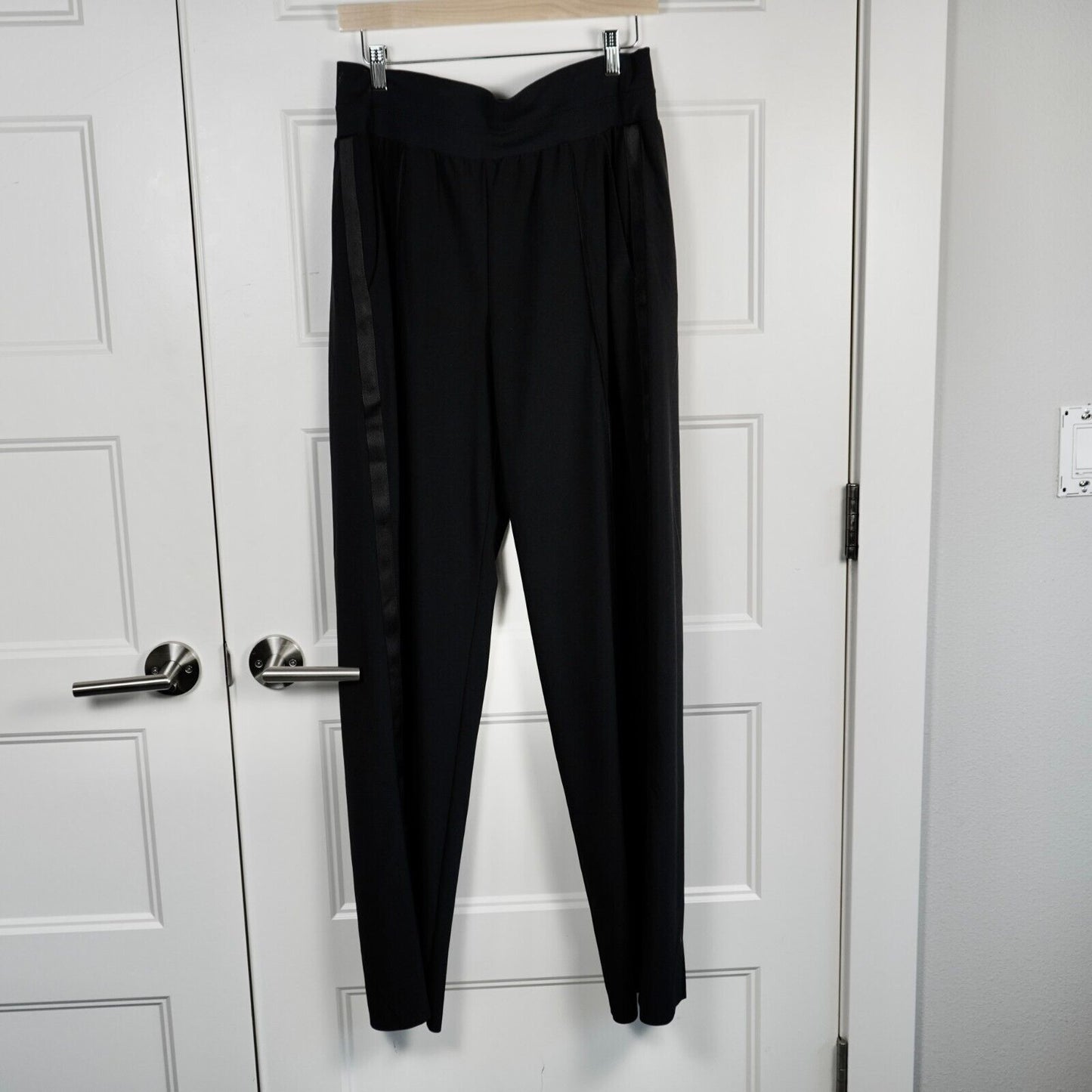 Athleta Nolita Wide Leg Pants Black High Rise Athleisure Travel Women’s Size 12T