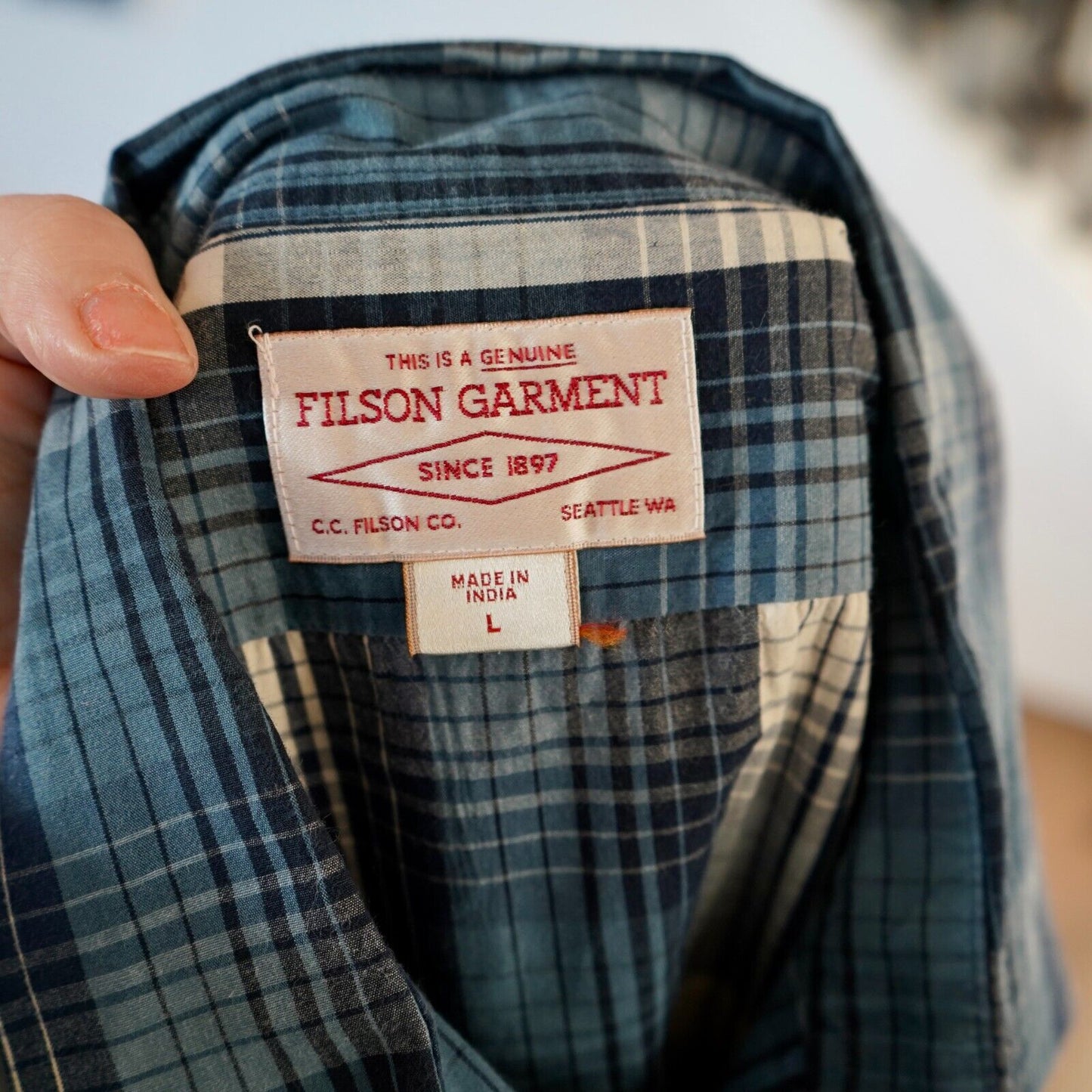 FILSON L WASHED SHORT SLEEVE FEATHER CLOTH SHIRT SERVICE BLUE/WHITE PLAID CHECK