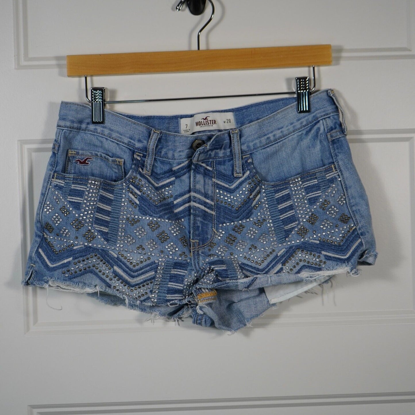 Hollister Juniors 28 Embellished Embroidered Tribal Fringed Jean Shorts Boho