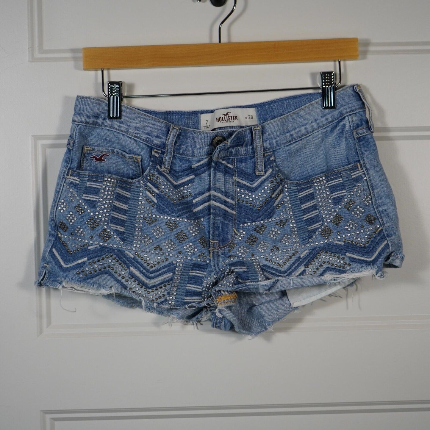 Hollister Juniors 28 Embellished Embroidered Tribal Fringed Jean Shorts Boho